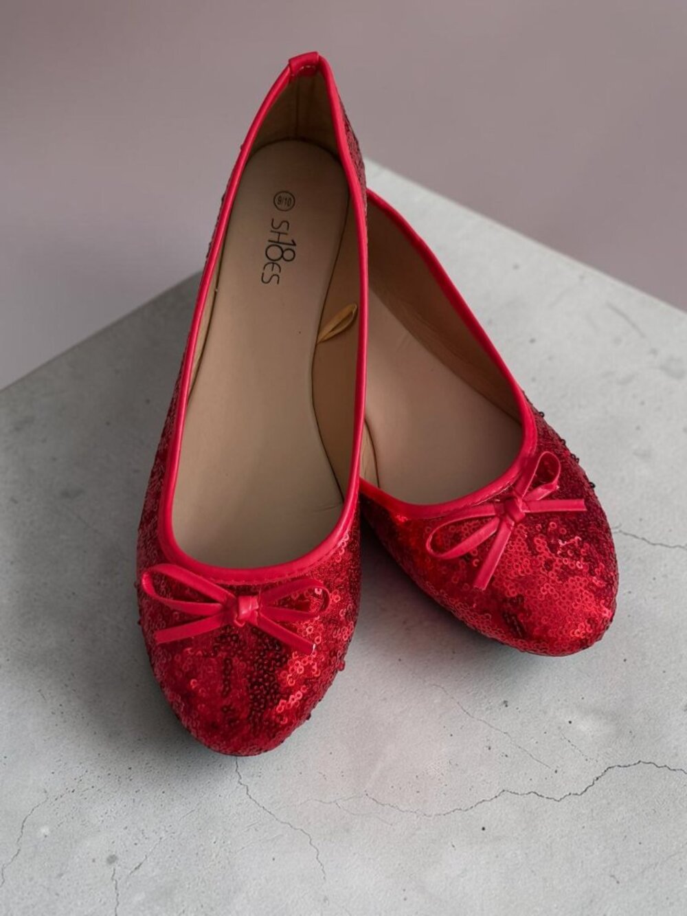 18SHOES Women’s Red Sequin Ballet Flats Size 9/10